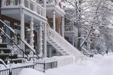 Verschneite Strassen in Montréal